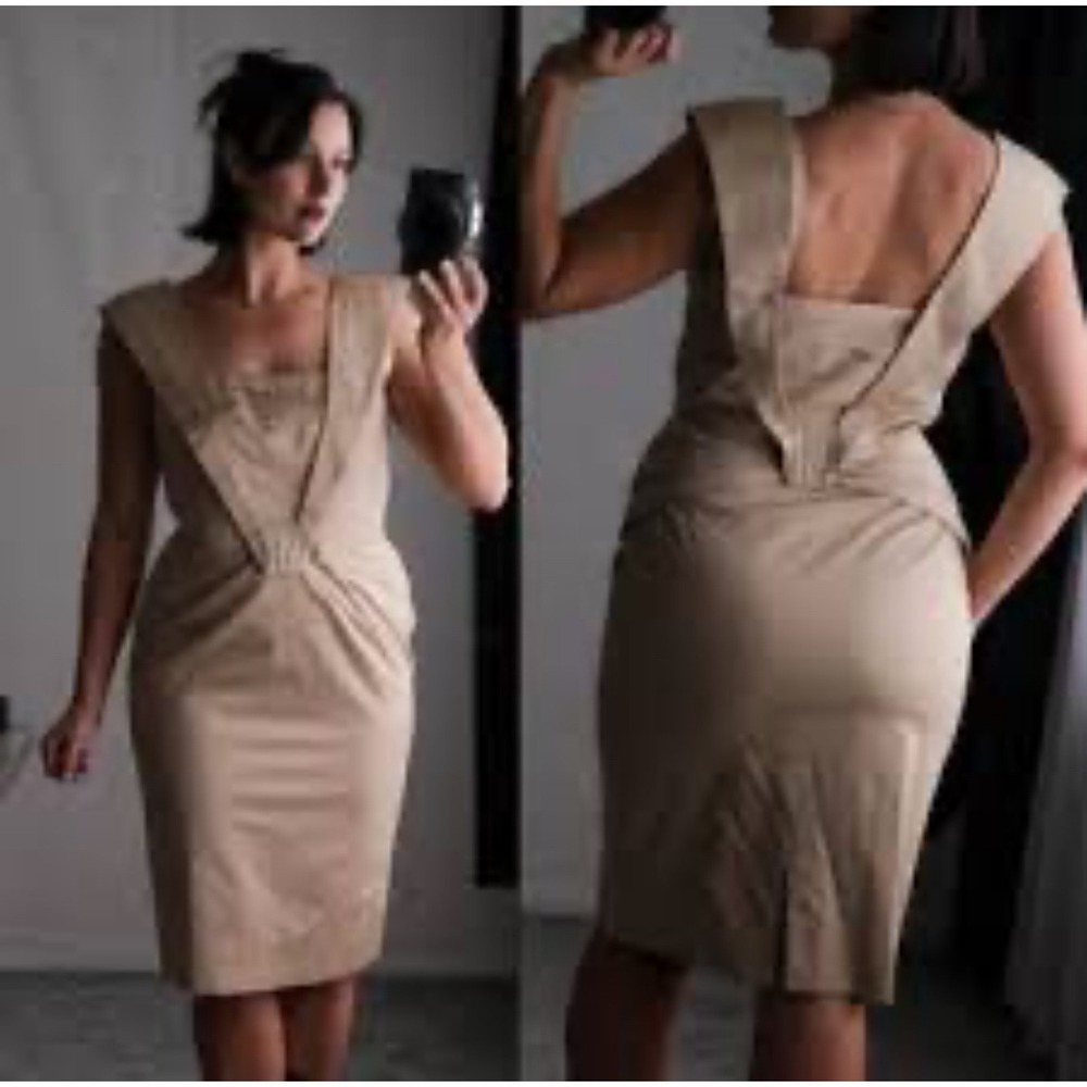 Escada khaki pleated day dress size 10/European 40